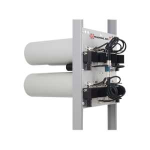 Combinador en Panel para Rack 19", 148-174 MHz, 5 Canales (8"Diam.) 125 kHz Sep. 115 Watt, N Hembras.