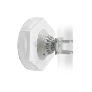 Montaje para pared o mástil para radios Mikrotik modelos RBSEXTANTG-5HPND y RBSXTG-5HPND-HGR2