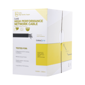 Bobina de cable de 305 m, ( 1000 ft ), Cat5e, alto desempeño, de color Gris, UL, para aplicaciones en CCTV, redes de datos. Uso Interior