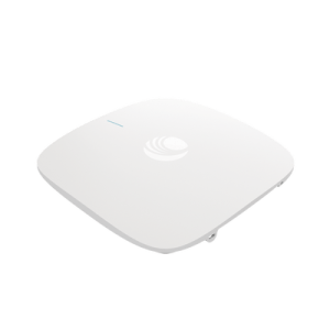 Access Point cnPilot XE3-4 WiFi 6/6E 802.11ax (2.4, 5 y 6 GHz), 3 radios definidos por software (SDR), MU-MIMO 4x4, Políticas de control de aplicaciones, hasta 1,500 clientes, gestión desde la nube, hasta 6.6 Gbps.