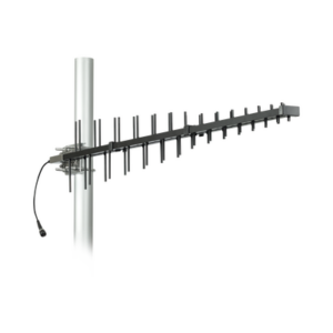 Antena LPDA de Alta Ganancia | ESPECIAL PARA AMPLIFICADORES DOBLE Y TRIPLE BANDA DE FRECUENCIA | 698-2700 MHz | 12.15 dBi
