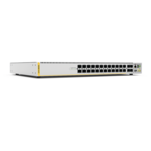 Switch Stackeable Capa 3, 24 puertos SFP Gigabit + 4 puertos SFP+ 10 G, fuente redundante