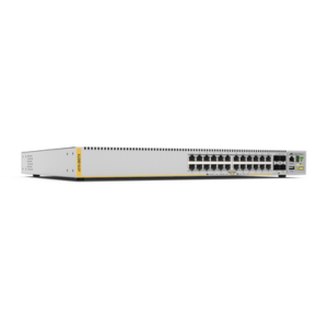 Switch Stackeable Capa 3, 24 puertos 10/100/1000 Mbps + 4 puertos SFP+ 10 G, fuente redundante