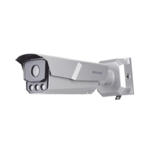 Bala IP 4 Megapixel / ANPR / Reconocimiento y Captura de Placas Vehiculares para Trafico de Alta Velocidad / DARKFIGHTER / WDR 140 dB / IP67 / IK10 / Lente Mot. 8 a 32 mm / 100 mts IR