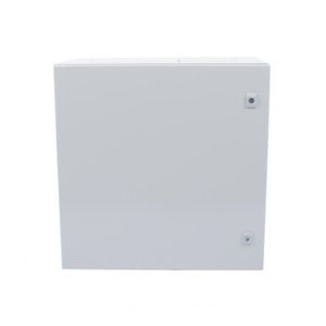 Gabinete de Acero IP66 Uso en Intemperie (600 x 600 x 300 mm) con Placa Trasera Interior y Compuerta Inferior Atornillable (Incluye Chapa y Llave).