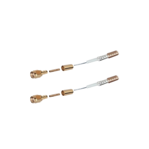 Jumper con RG-142/U de 60 cm y Conectores SMA Macho Inverso en los 2 extremos.