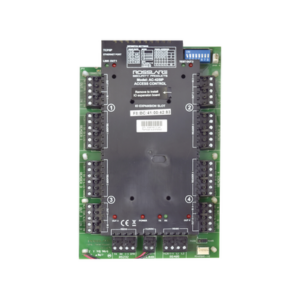 Tarjeta controladora para 4 lectoras, 30000 usuarios, posibilidad de expansión