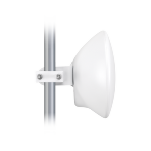 Cliente PtMP LTU™ Pro, 5 GHz (4.8 - 6-2 GHz) con antena integrada de 24 dBi