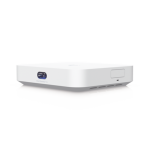 UniFi Cloud Gateway, Router multiWAN para balanceo/failover / Integra UniFi Network para administrar hasta 30 dispositivos UniFi, (1) puerto WAN 1/2.5 GbE y (4) puertos LAN GbE