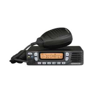 136-174 MHz, 50 W, 128 Canales, IP54, GPS, MIL-STD-810, Mensajería, FleetSync/ DTMF/ MDC1200/ LTR, Incluye Accesorios