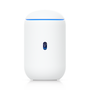 UniFi Dream Router WiFi 7, Cloud Gateway / Administra todas las línea UniFi, hasta 50 dispositivos, hasta 500 clientes / (3) pts 2.5G y (1)